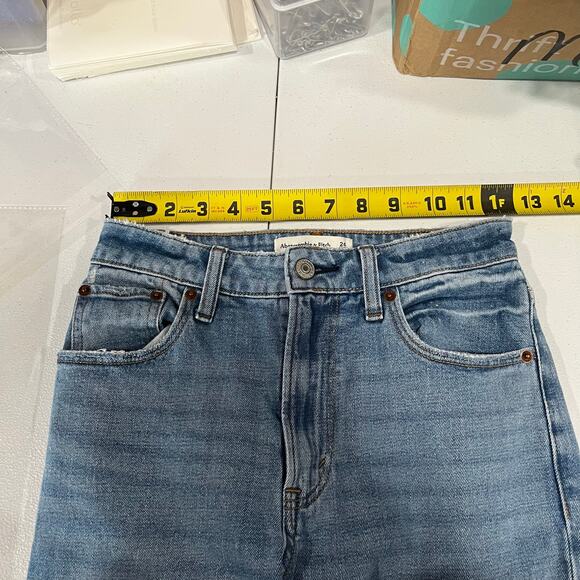 Abercrombie & Fitch Curve Love The High Rise Mom Jeans Womens Size 24/00XS - Picture 6 of 8
